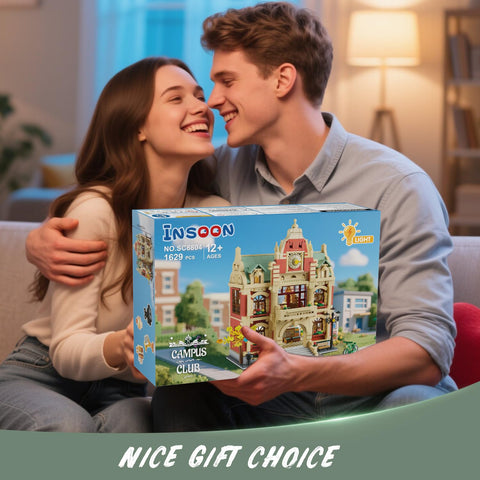 University Club House Building Set with Light